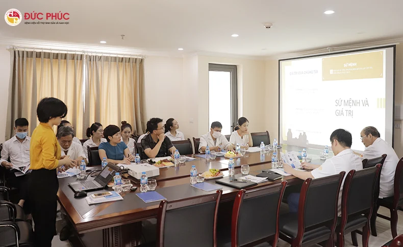 Hội thảo khoa học xét nghiệm sàng lọc phôi 1