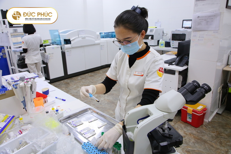 Xét nghiệm hiếm muộn nam ở Bệnh viện Đức Phúc