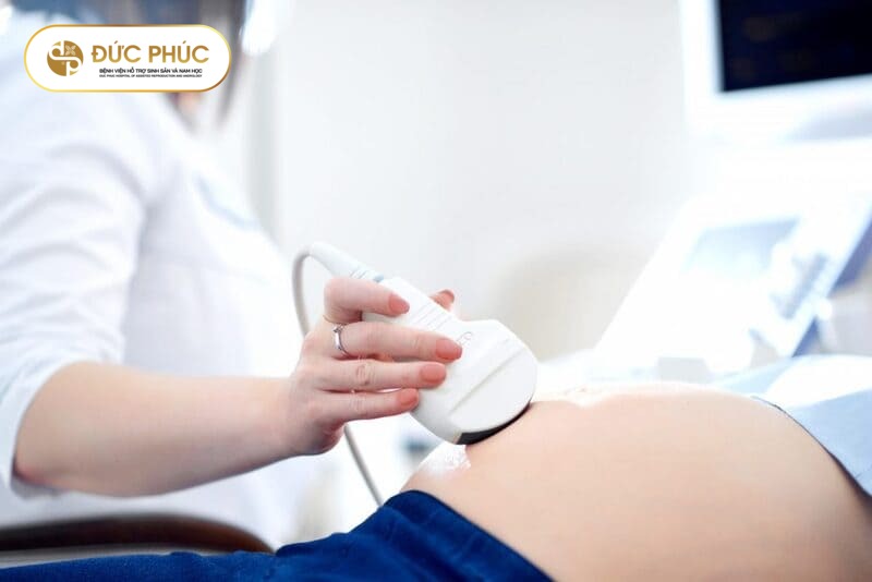 Tuân thủ lịch tái khám định kỳ 3 tháng đầu